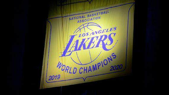 沐浴冠军旗帜荣光 湖人延续争6悬念静待詹眉归来